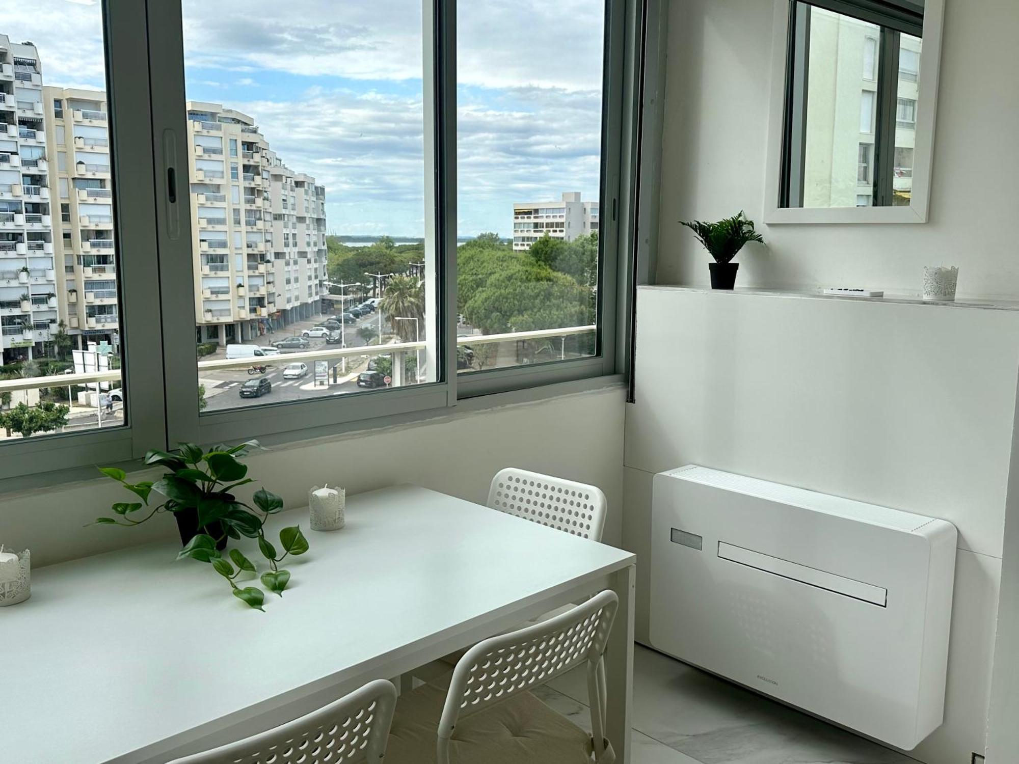 Studio Vue Sur Le Port Mauguio Exterior photo